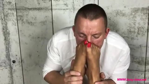 Sexy Lena's man sniffing and kissing her sexy brown feet up close