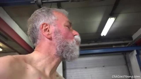 Frances blows old bearded guy in parking lot OldGoesYoung