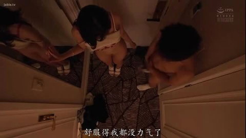 Haruno Ruru stands over man in JAV hotel door sex scene
