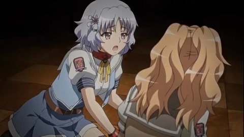 Anime girl with silver hair grabs blonde in JAV revenge scene