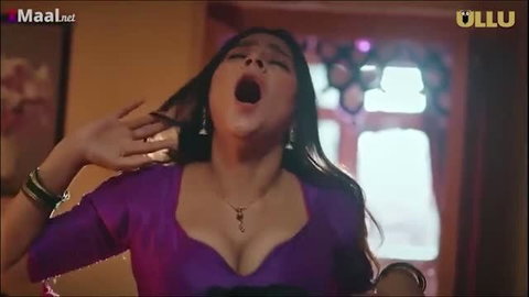 Mere Angane Mein moans in ecstasy, deep cleavage in purple dress
