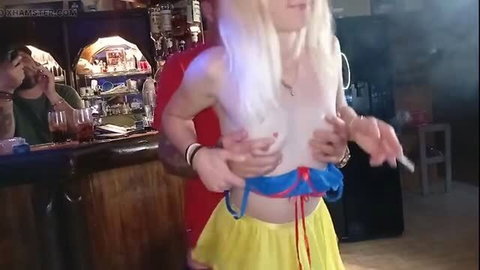 Blonde stepdaughter in sexy Snow White cosplay groped at bar