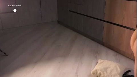 Viviangood nude Asian beauty bending over huge ass in kitchen