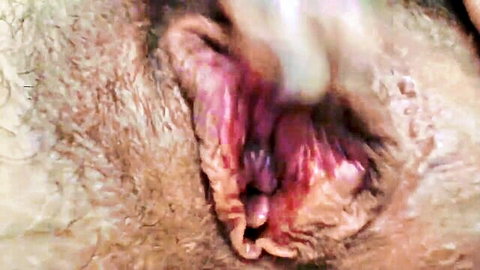 Amateur closeup webcam of big clit rubbing to intense orgasm