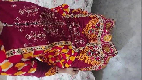 Horny girl in traditional red salwar kameez from Hindi jungle video
