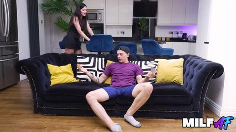 MILF Jessica Sin seduces lazy stepson Benjamin Zee on couch