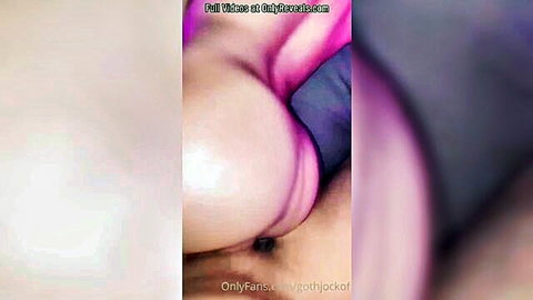 Pale-skinned beauty's big ass in close-up doggystyle tease from OnlyFans foursome compilation