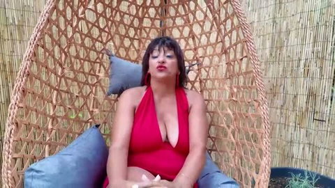 Sonia 55 years old mature woman in red dress from Marseille