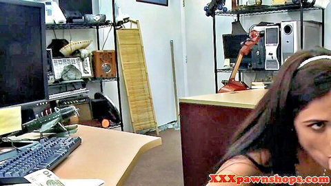 Amateur brunette sucking cock for cash in classy pawnshop